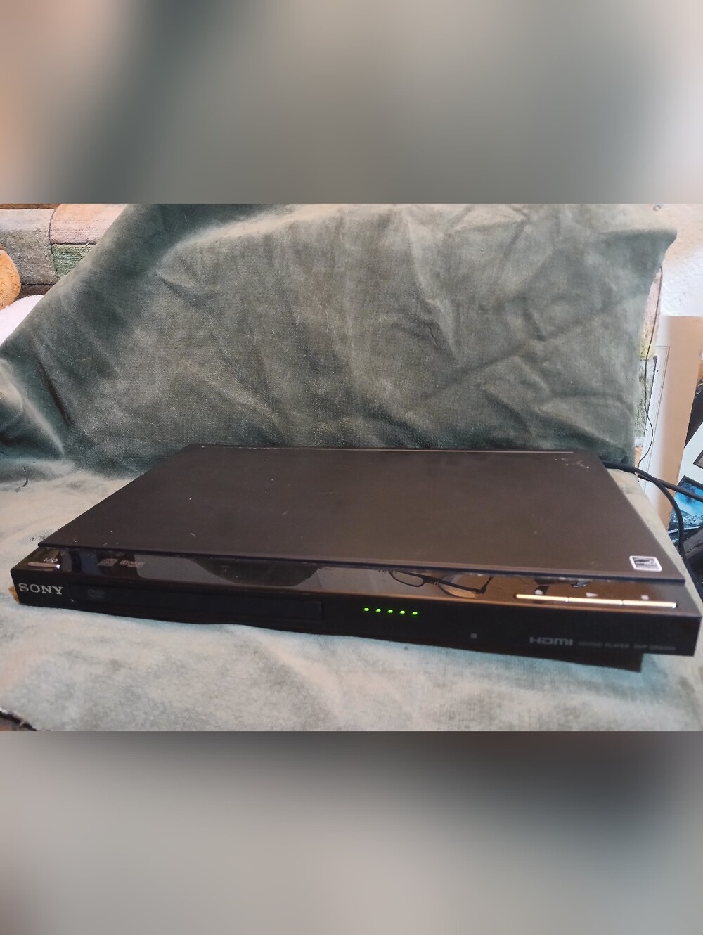 Sony Black DVD Player with HDMI DVP-SR500H